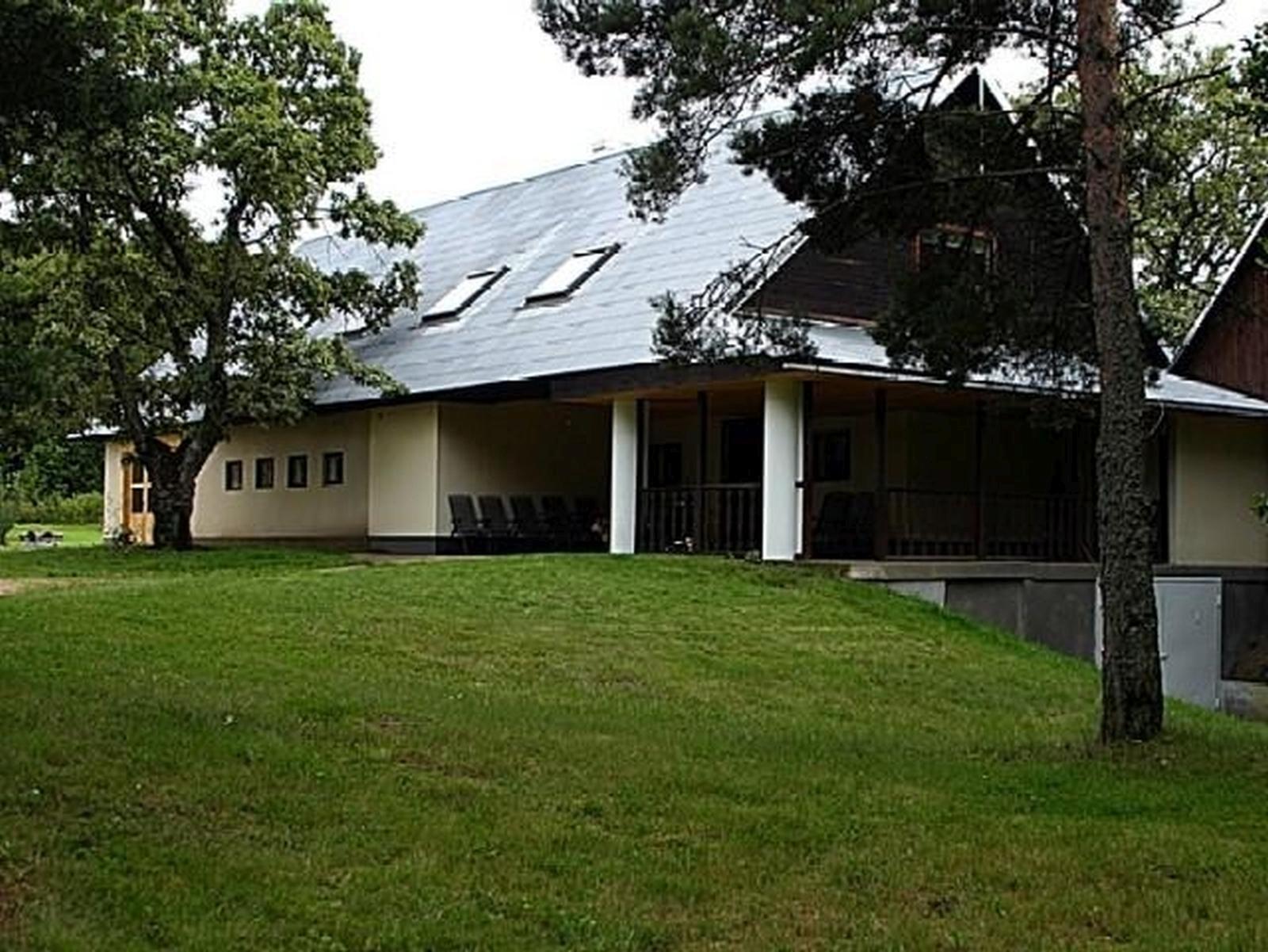 Laugu külalistemaja